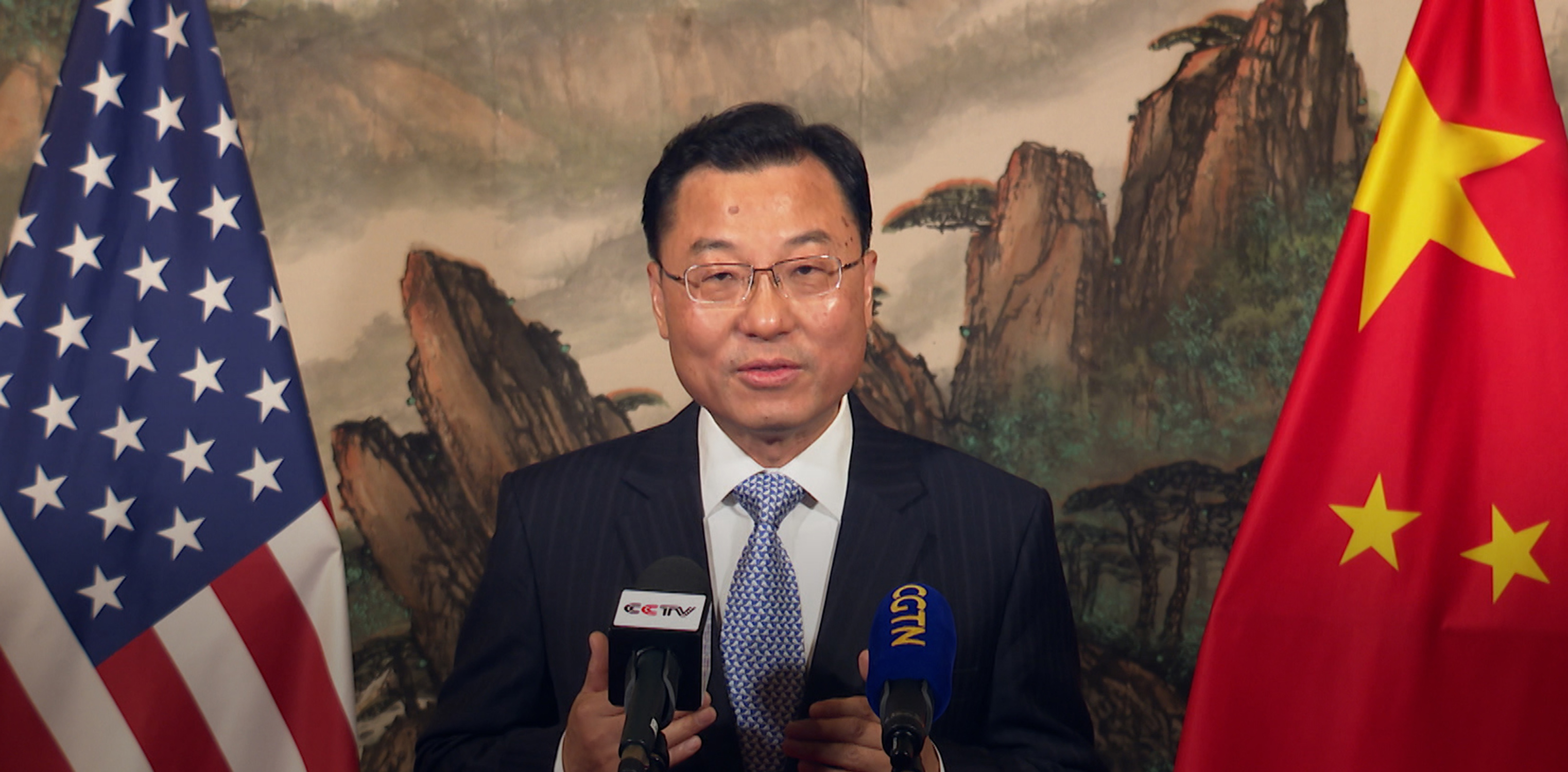 ما دلالات اختيار السفير الصيني الجديد إلى واشنطن؟