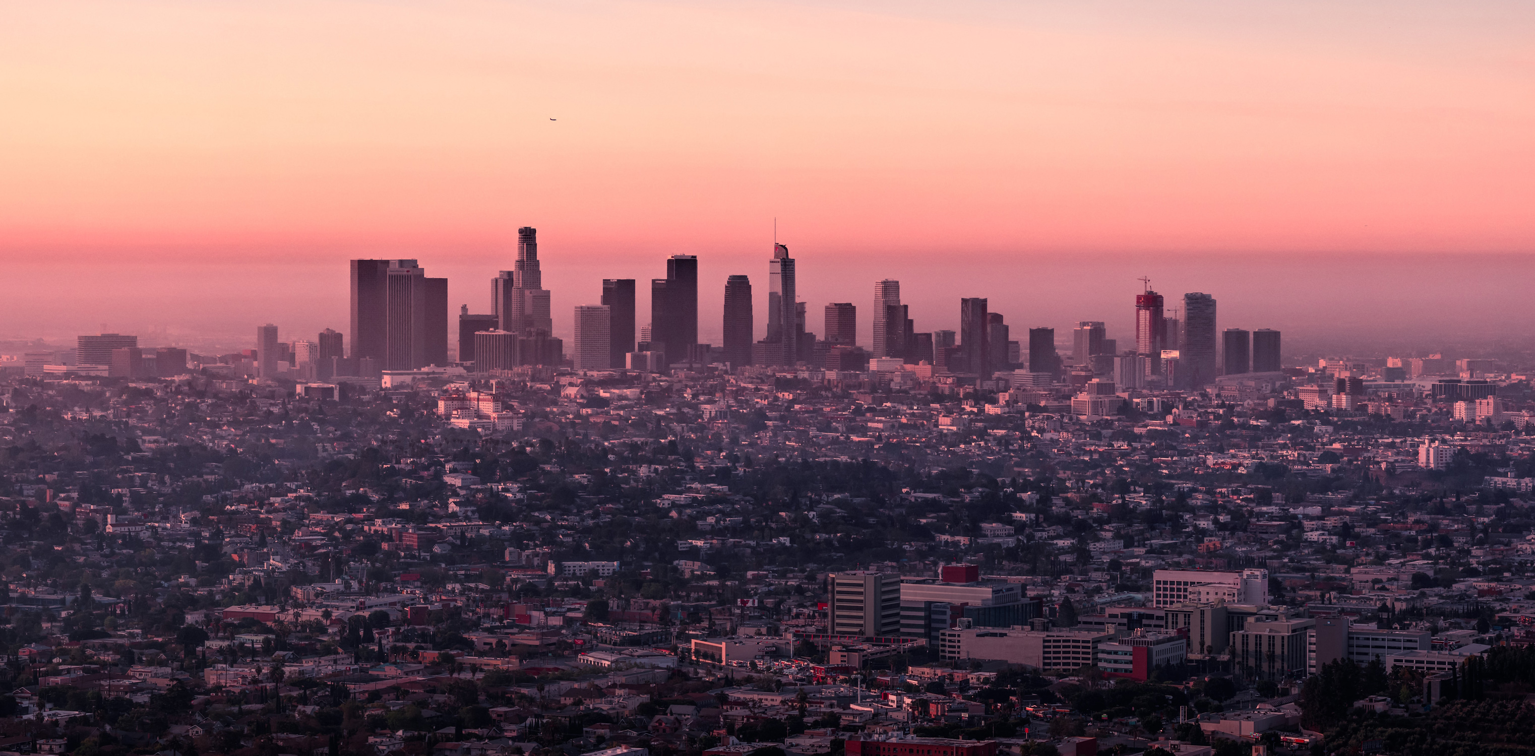 اهتمام دولي متزايد بالمشروعات الإنشائية الضخمة