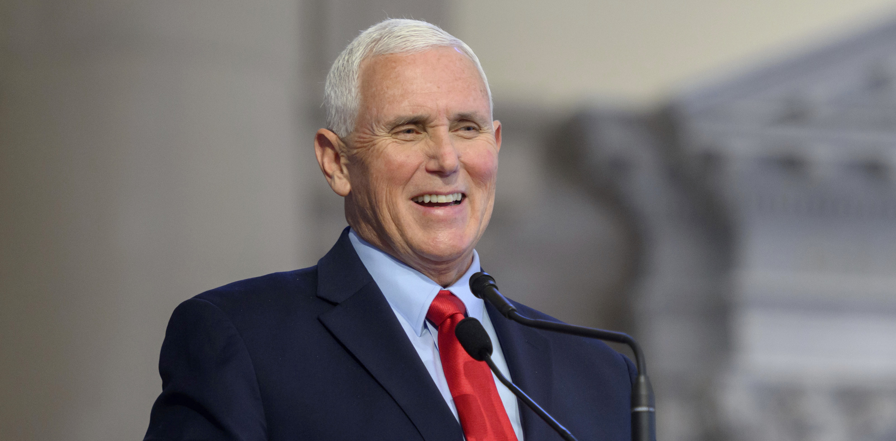 هل يتفوق مايك بنس على ترامب في الانتخابات التمهيدية؟