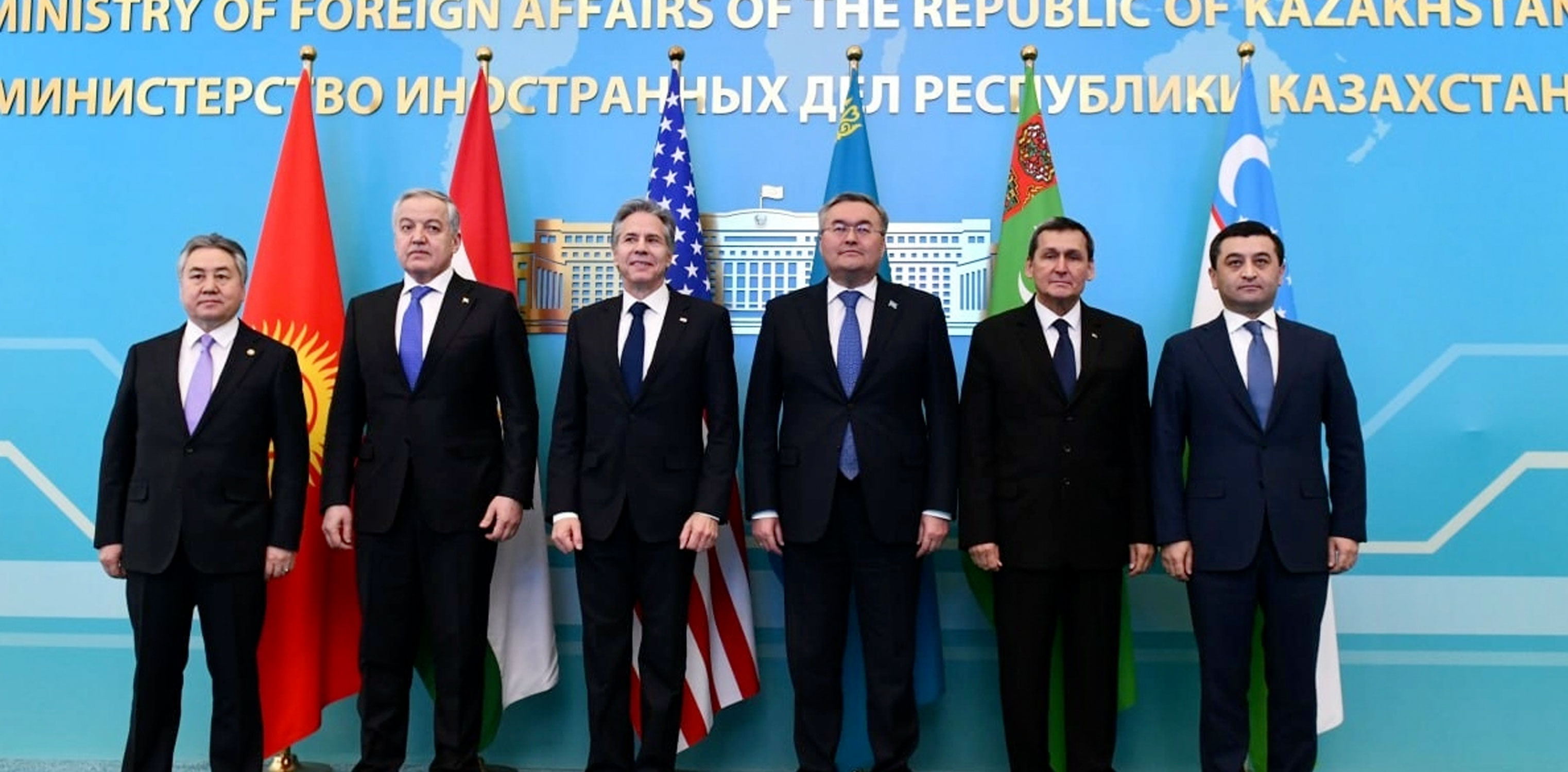 هل تنجح واشنطن في تعزيز نفوذها في آسيا الوسطى؟