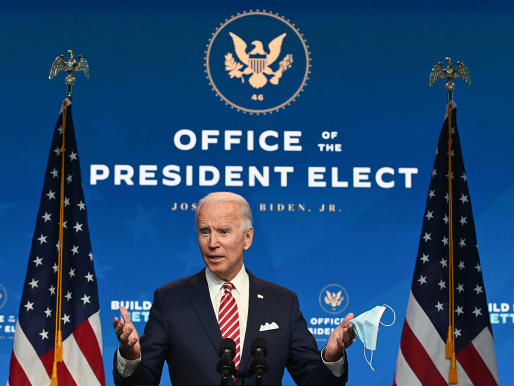 تحديات تُواجه مساعي بايدن للدفاع عن الديمقراطية العالمية