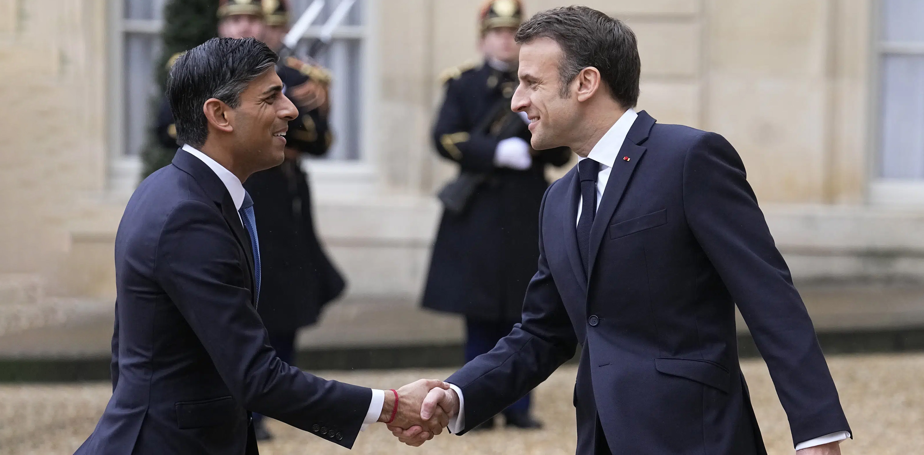 إلى أين تتجه العلاقات الفرنسية–البريطانية بعد اجتماع باريس؟