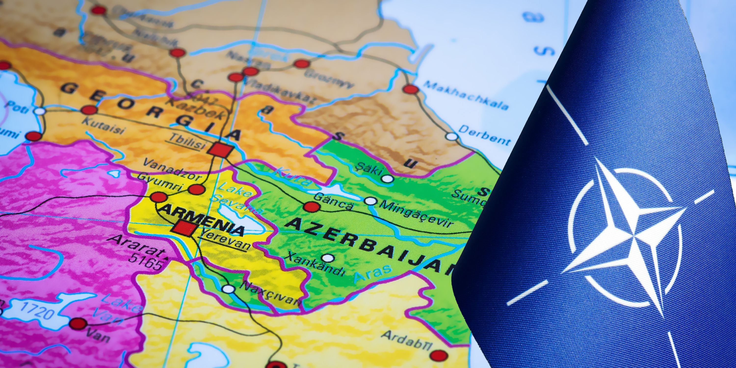 لماذا يستهدف حلف الناتو تعزيز وجوده في منطقة القوقاز؟