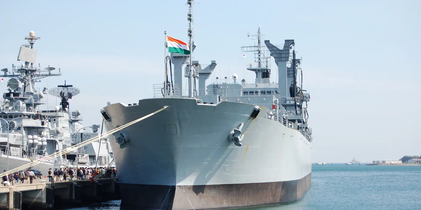 ما دوافع الوجود العسكري الهندي في البحر الأحمر؟