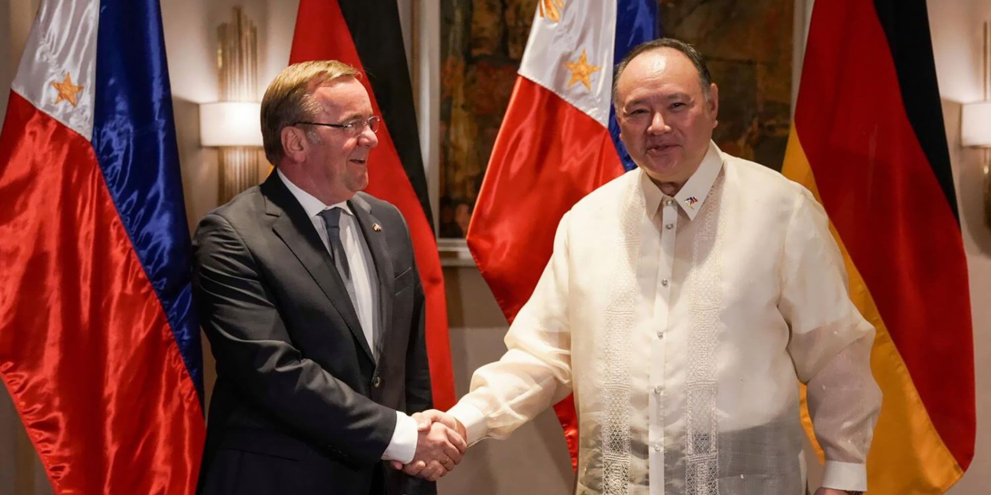 تحركات ألمانيا والفلبين لتعزيز التعاون الدفاعي بينهما