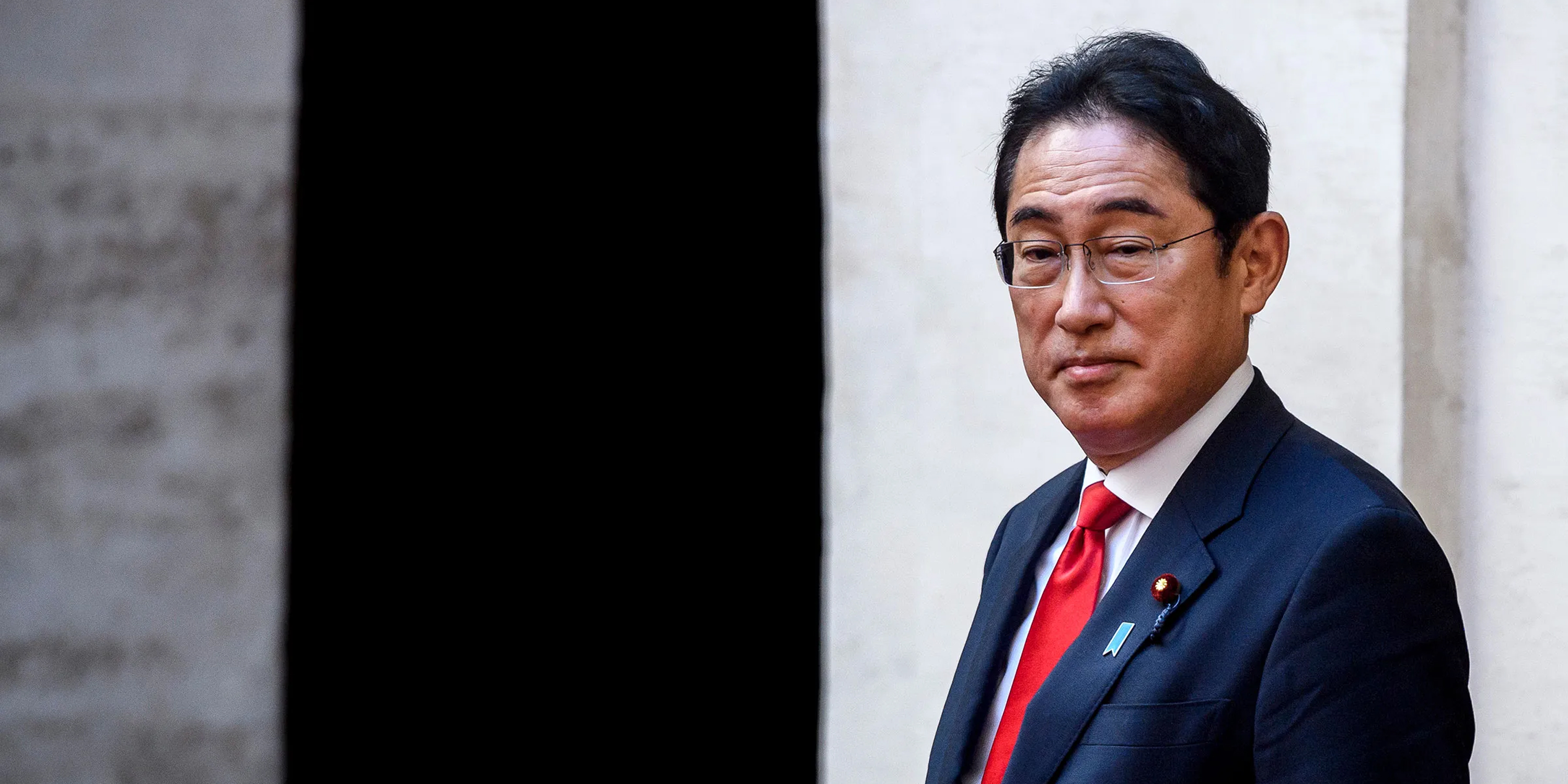 تداعيات استقالة رئيس الوزراء على المشهد السياسي الياباني