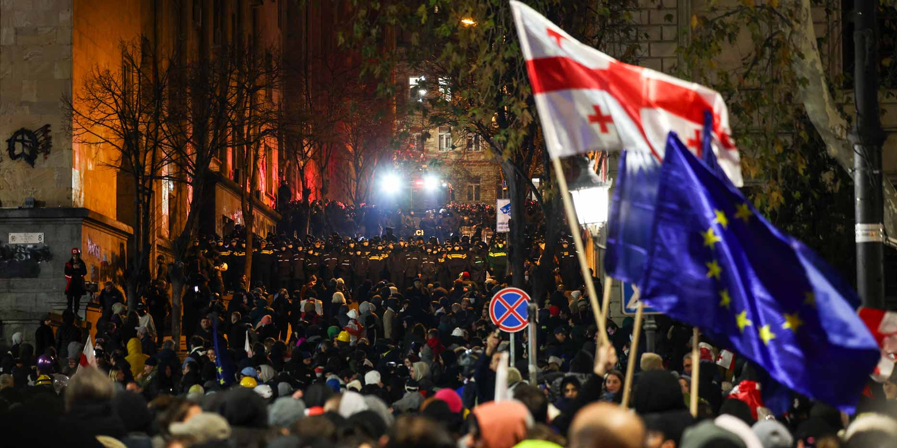 مآلات الأزمة السياسية في جورجيا