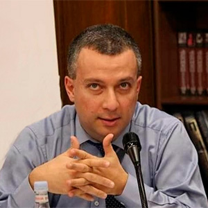 authr : Dr. Benyamin Poghosyan